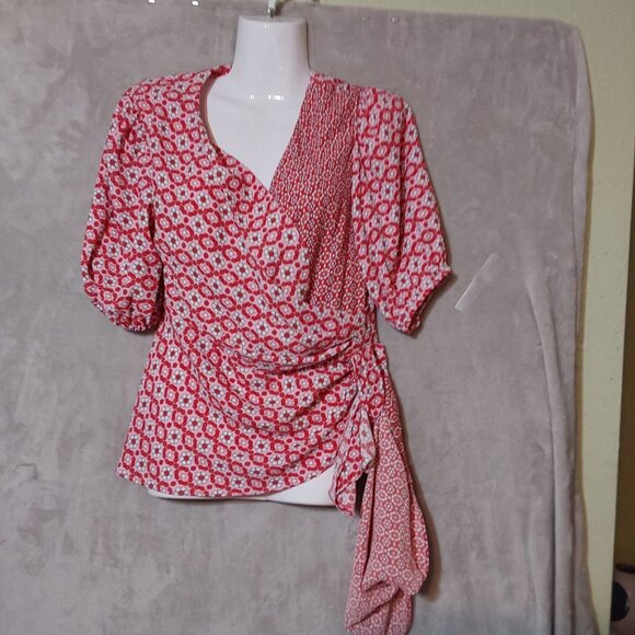 Sachin‎ & Babi Boho Women's Wrap Top Floral Pattern Size 4 Red & Pink Polyester - Picture 3 of 5